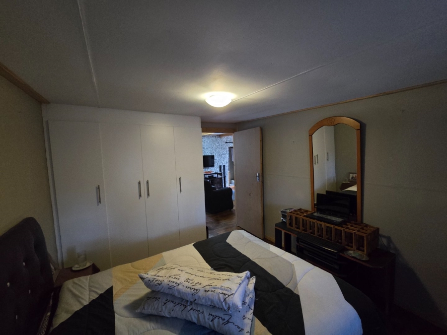 8 Bedroom Property for Sale in Bayswater Free State